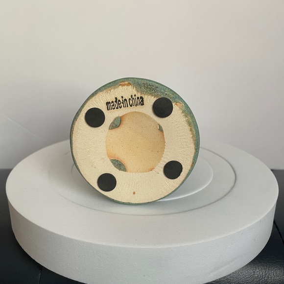 Glazed Pottery Ceramic Vase. - Picture 3 of 3